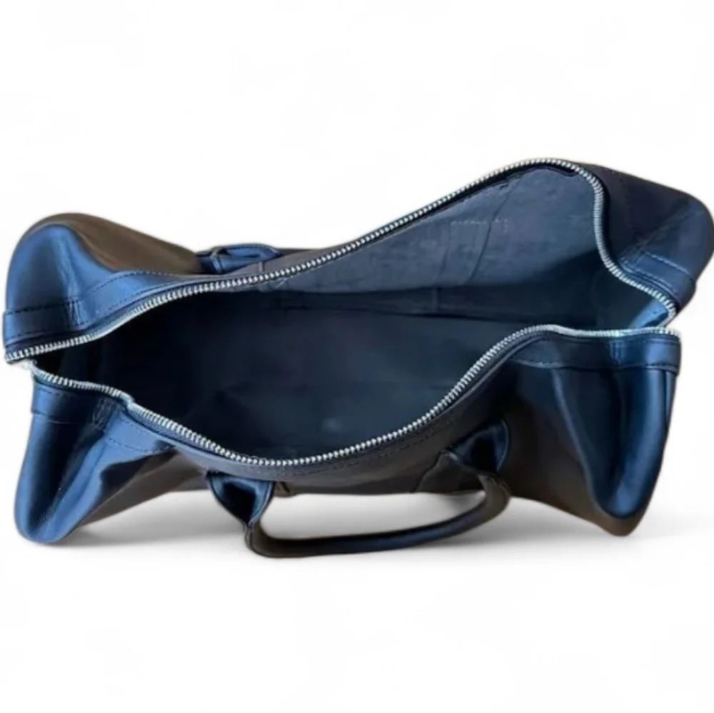 NWT CALVIN KLEIN Weekender Travel Duffle Gym Bag Black